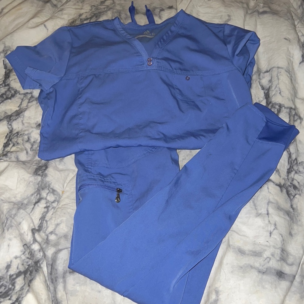 ADAR Scrub Set